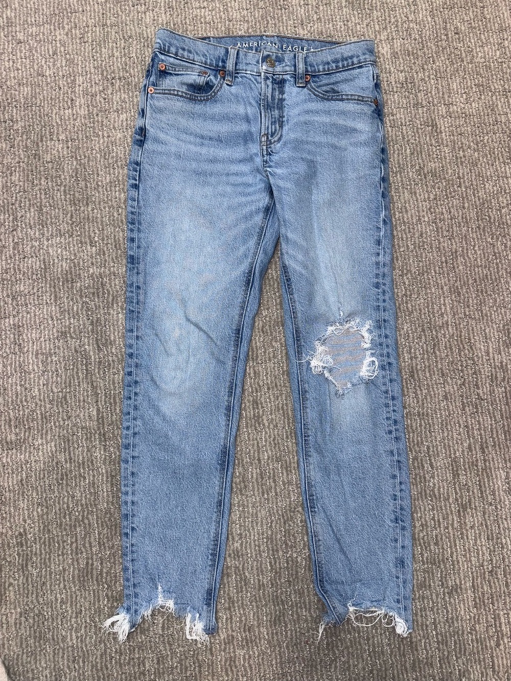 American Eagle Outfitters Light Wash Distressed Boyfriend Jeans